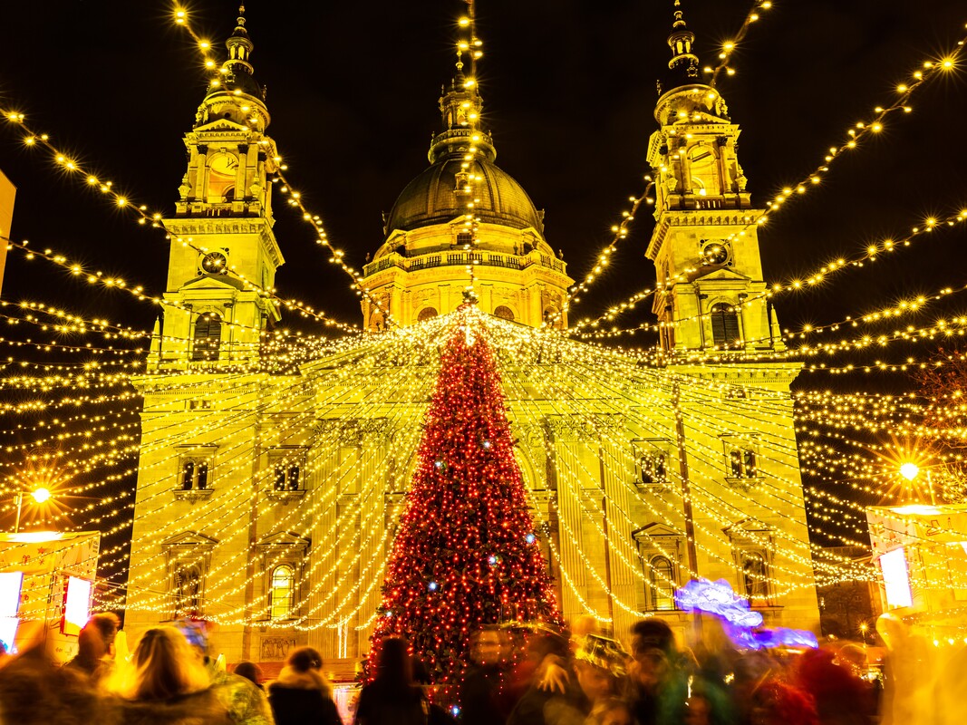 Budapest cruise visits Christmas holiday market in Winter